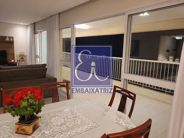 Apartamento com 156m² 3 quartos e 3 banheiros, à venda, no bairro Jardim das Indústrias em São José dos Campos