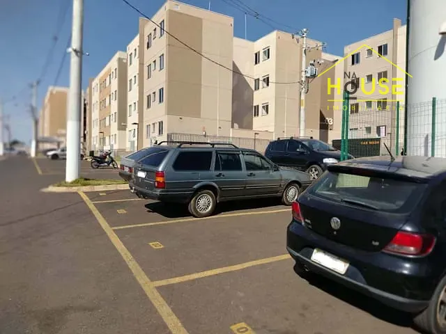Apartamento 2 quartos e 1 banheiro, à venda, no bairro São Cosme em Votuporanga