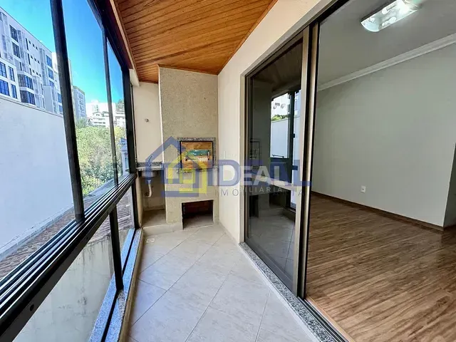 Apartamento 2 quartos e 2 banheiros, à venda, no bairro Centro em Concórdia