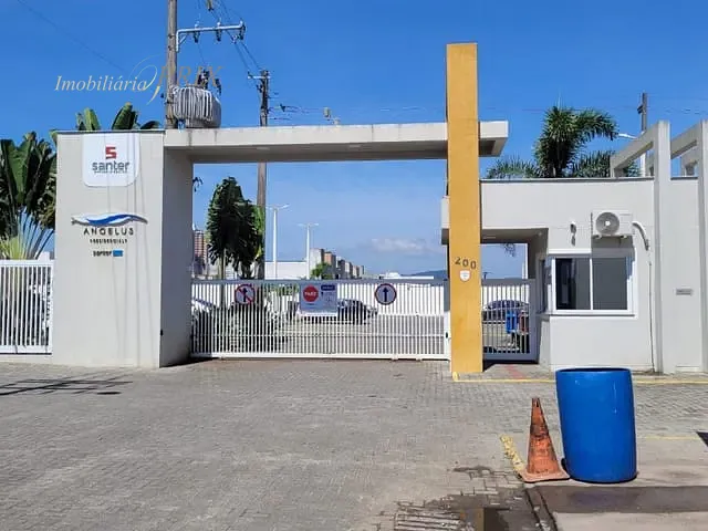 Apartamento com 71m² 2 quartos e 1 banheiro, à venda, no bairro Itacolomi em Balneário Piçarras