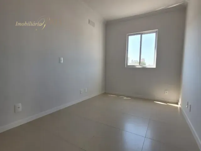 Apartamento com 71m² 2 quartos e 1 banheiro, à venda, no bairro Itacolomi em Balneário Piçarras