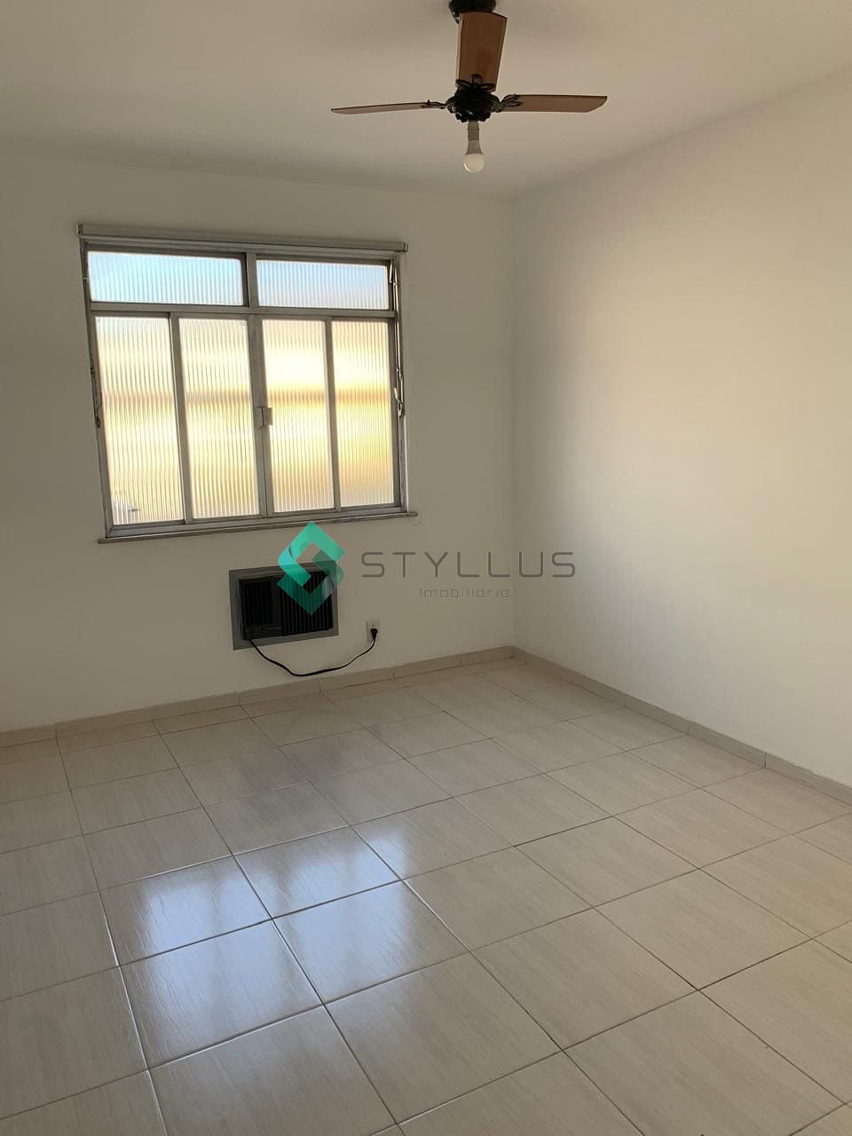 Apartamento para alugar com 2 quartos, 70m² - Foto 11