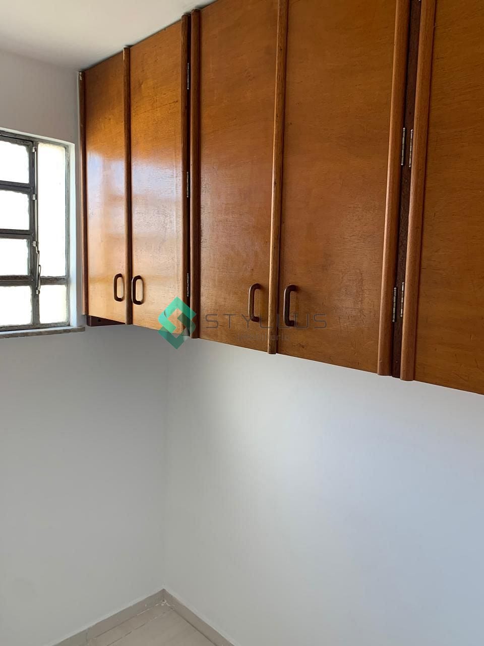 Apartamento para alugar com 2 quartos, 70m² - Foto 28