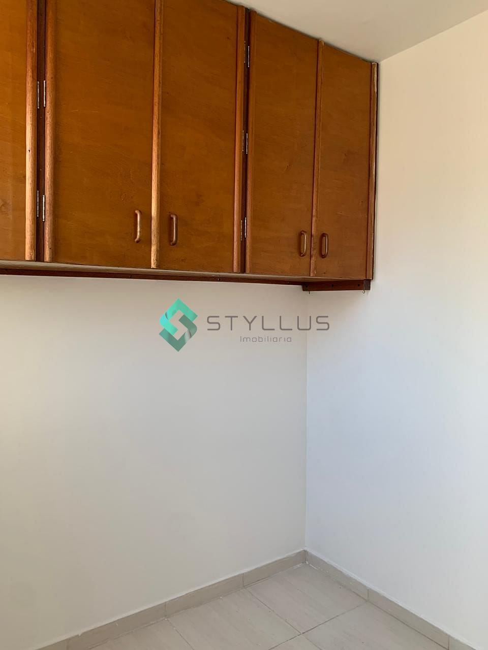 Apartamento para alugar com 2 quartos, 70m² - Foto 27