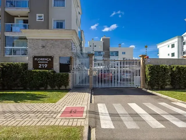 Apartamento com 76m² 3 quartos e 2 banheiros, à venda, no bairro Xaxim em Curitiba