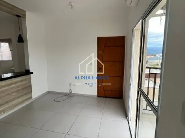 Apartamento 2 quartos e 1 banheiro, à venda, no bairro Loteamento Residencial e Comercial Flamboyant em Pindamonhangaba