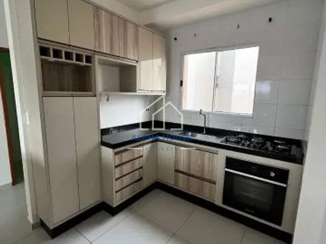 Apartamento 2 quartos e 1 banheiro, à venda, no bairro Loteamento Residencial e Comercial Flamboyant em Pindamonhangaba