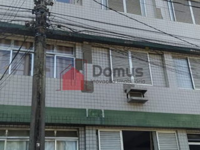 Apartamento à venda ou para alugar, no bairro Centro em Ubatuba