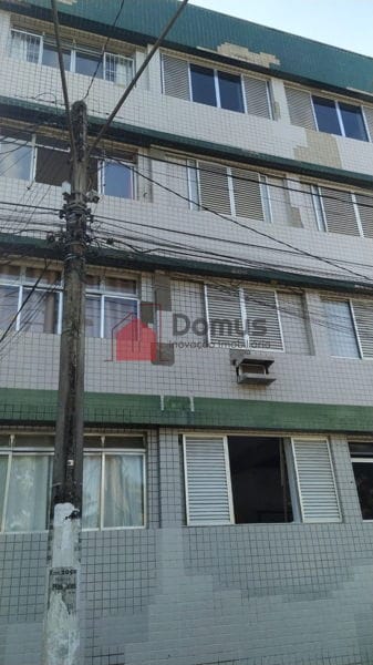 Apartamento à venda e aluguel com 1 quarto, 64m² - Foto 1