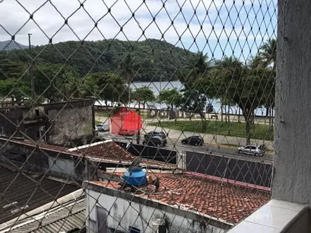 Apartamento à venda ou para alugar, no bairro Centro em Ubatuba