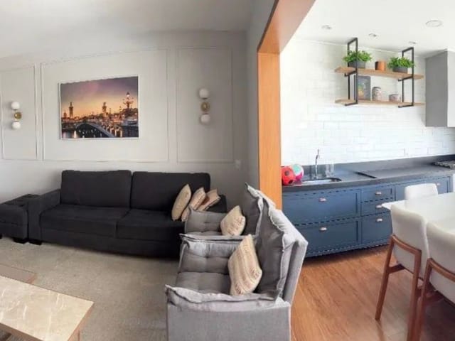 Apartamento 3 quartos e 2 banheiros, à venda, no bairro Jardim das Indústrias em São José dos Campos