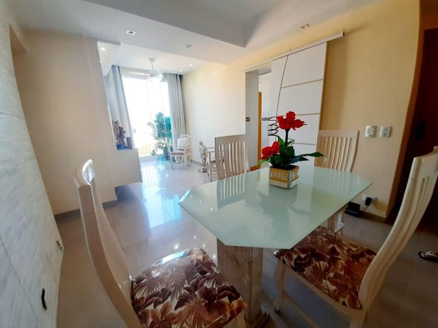 Apartamento com 59m² 2 quartos e 2 banheiros, à venda, no bairro Vila Valqueire em Rio de Janeiro