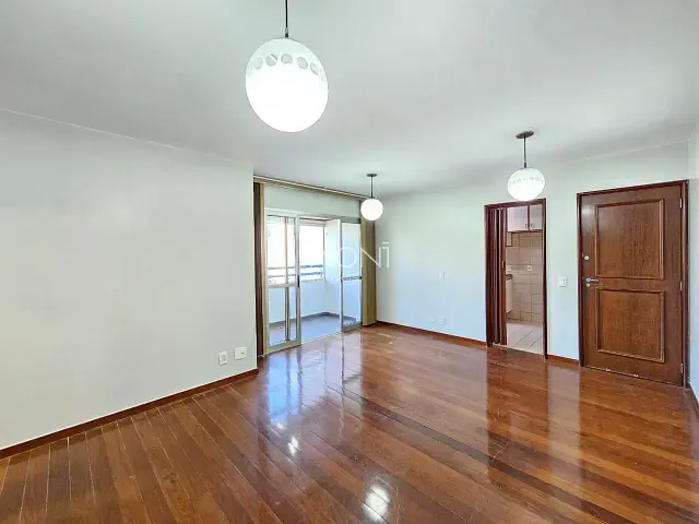 Apartamento 3 quartos e 3 banheiros, à venda, no bairro Setor Sudoeste em Brasília