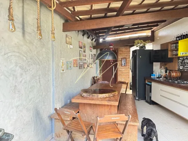 Apartamento com 140m² 3 quartos e 3 banheiros, para alugar, no bairro Jardim Savóia em Ilhéus