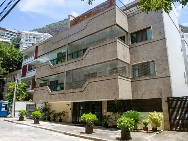Apartamento 2 quartos e 3 banheiros, para alugar, no bairro Lagoa em Rio de Janeiro