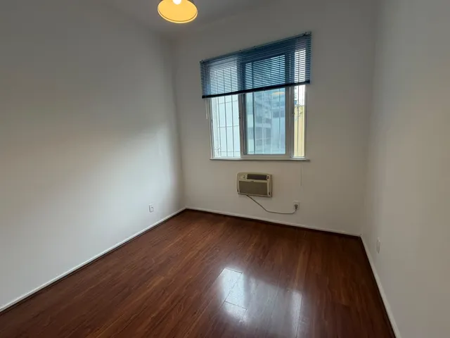 Apartamento com 74m² 3 quartos e 2 banheiros, para alugar, no bairro Lagoa em Rio de Janeiro