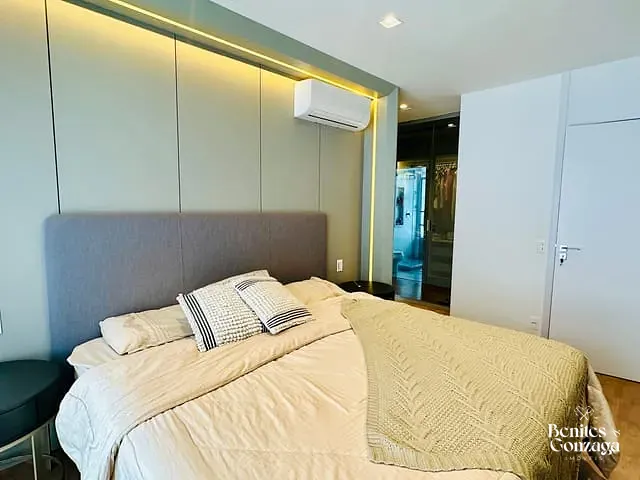 Apartamento 3 quartos e 4 banheiros, à venda, no bairro Zona Armazém em Maringá