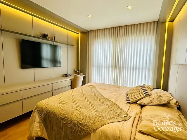 Apartamento 3 quartos e 4 banheiros, à venda, no bairro Zona Armazém em Maringá
