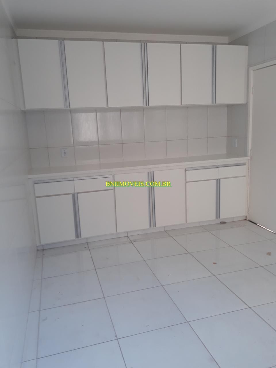 Apartamento para alugar com 3 quartos, 157m² - Foto 6
