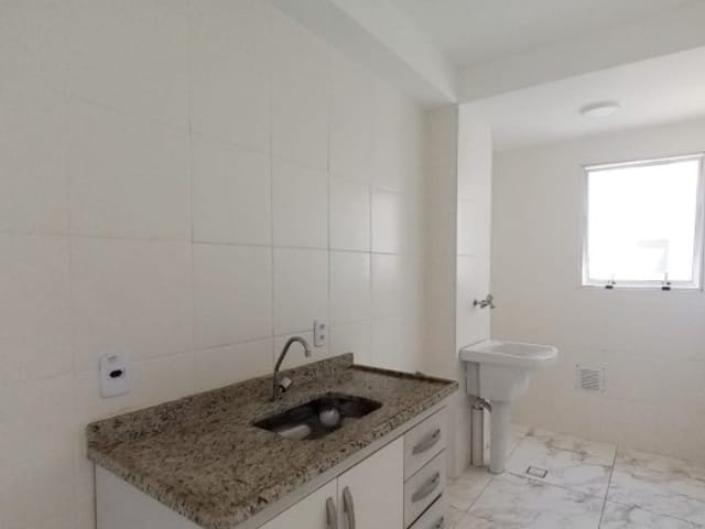 Apartamento 2 quartos e 1 banheiro, à venda, no bairro Conjunto Habitacional Brás Cubas em Mogi das Cruzes