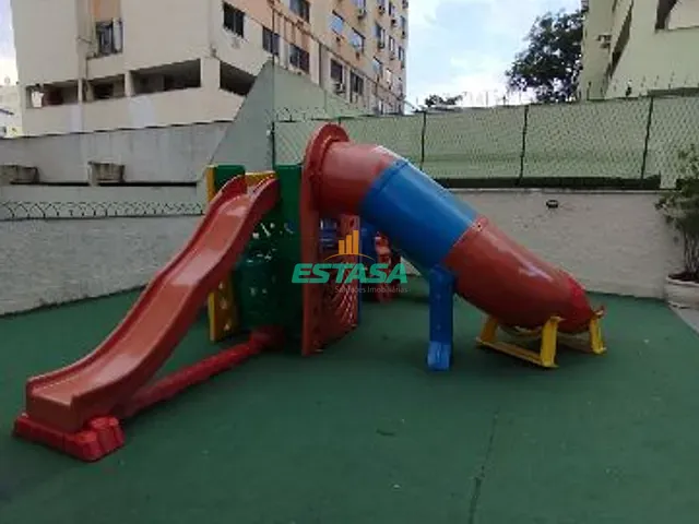 Apartamento 2 quartos e 1 banheiro, à venda, no bairro Taquara em Rio de Janeiro