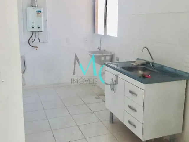 Apartamento com 42m² 2 quartos e 1 banheiro, para alugar, no bairro Santíssimo em Rio de Janeiro
