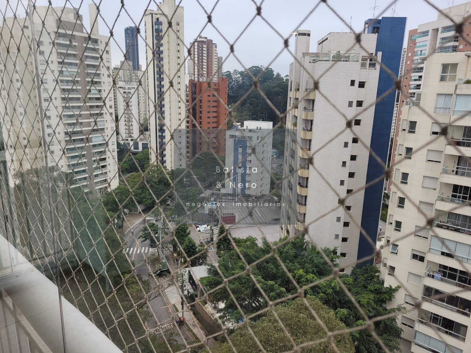 Apartamento à venda com 2 quartos, 107m² - Foto 11