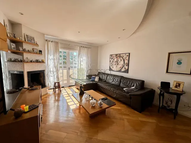 Apartamento com 388m² 4 quartos e 4 banheiros, à venda, no bairro Igrejinha em Apucarana