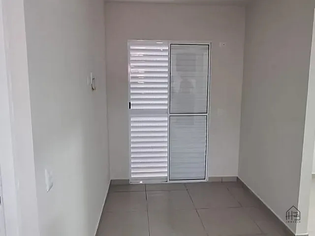 Apartamento 2 quartos e 1 banheiro, para alugar, no bairro Horizontal Park em Cotia