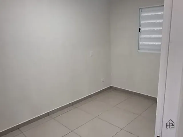 Apartamento 2 quartos e 1 banheiro, para alugar, no bairro Horizontal Park em Cotia