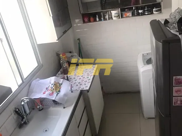 Apartamento 2 quartos e 1 banheiro, à venda, no bairro Vila São José em Taubaté
