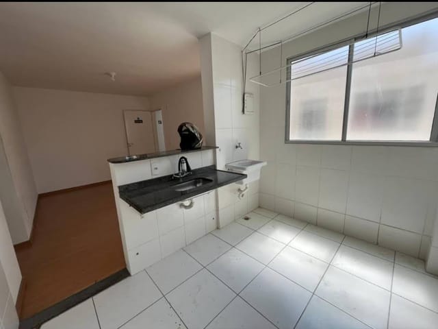 Apartamento com 45m² 2 quartos e 1 banheiro, à venda ou para alugar, no bairro Caiapós em Contagem