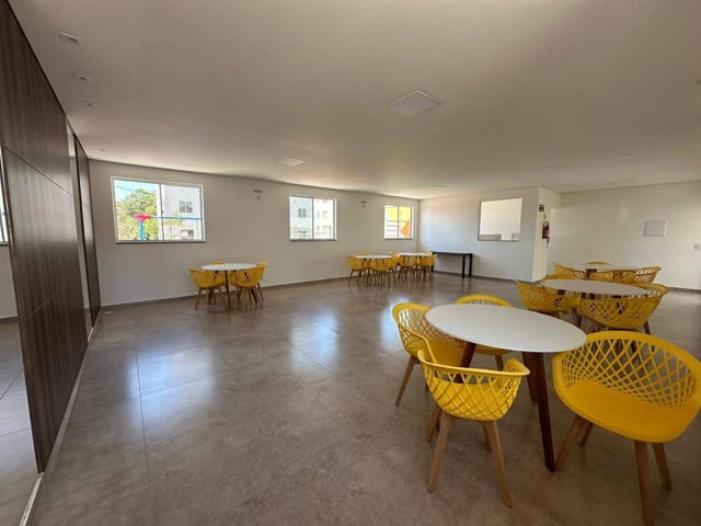 Apartamento com 45m² 2 quartos e 1 banheiro, à venda ou para alugar, no bairro Caiapós em Contagem