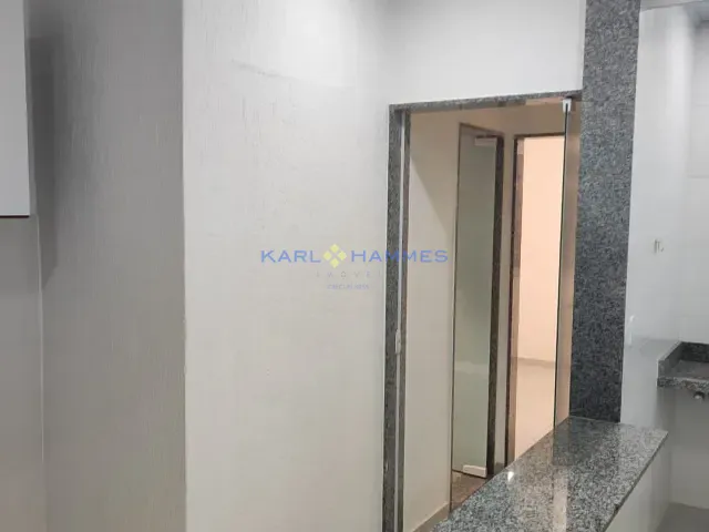Apartamento 1 quarto e 1 banheiro, para alugar, no bairro Centro em Petrópolis