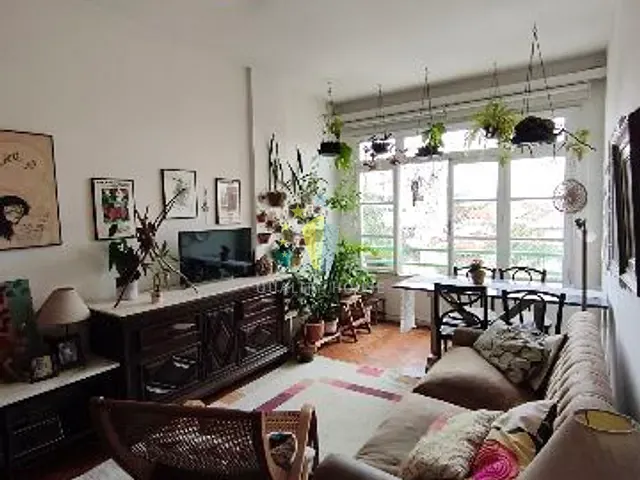 Apartamento com 65m² 2 quartos e 1 banheiro, à venda, no bairro Urca em Rio de Janeiro