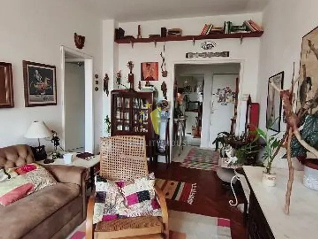 Apartamento com 65m² 2 quartos e 1 banheiro, à venda, no bairro Urca em Rio de Janeiro