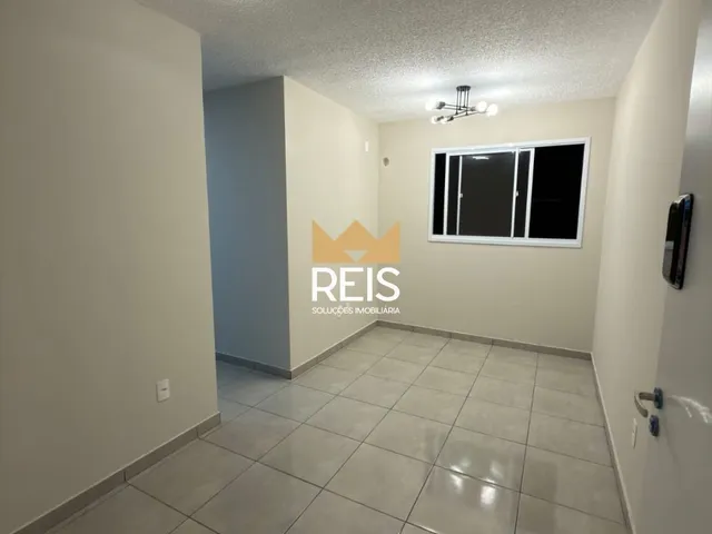 Apartamento 2 quartos e 1 banheiro, à venda, no bairro Guaratiba em Rio de Janeiro