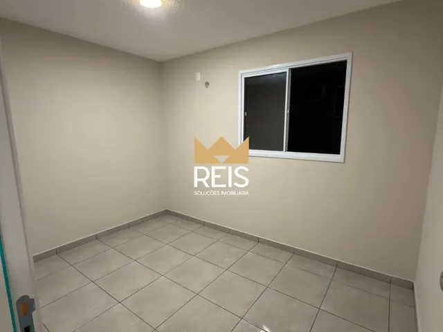 Apartamento 2 quartos e 1 banheiro, à venda, no bairro Guaratiba em Rio de Janeiro