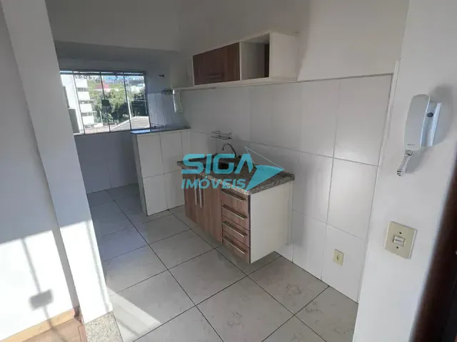 Apartamento com 145m² 2 quartos e 2 banheiros, para alugar, no bairro Residencial Santa Rita em Pouso Alegre