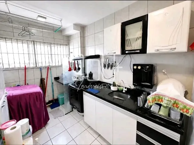Apartamento 2 quartos e 1 banheiro, à venda, no bairro Nova Parnamirim em Parnamirim
