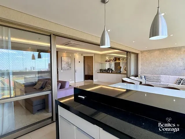 Apartamento com 295m² 3 quartos e 4 banheiros, à venda, no bairro Zona 07 em Maringá