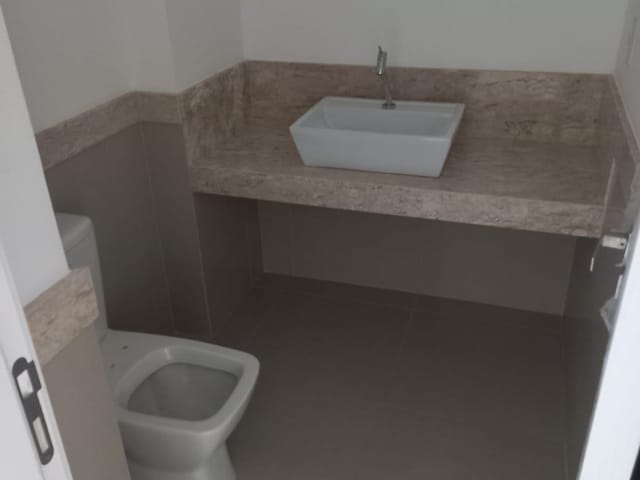 Apartamento 3 quartos e 5 banheiros, à venda, no bairro Centro em Campos dos Goytacazes
