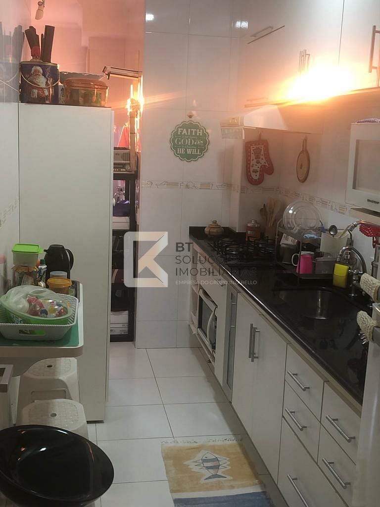 Apartamento à venda com 2 quartos, 80m² - Foto 3
