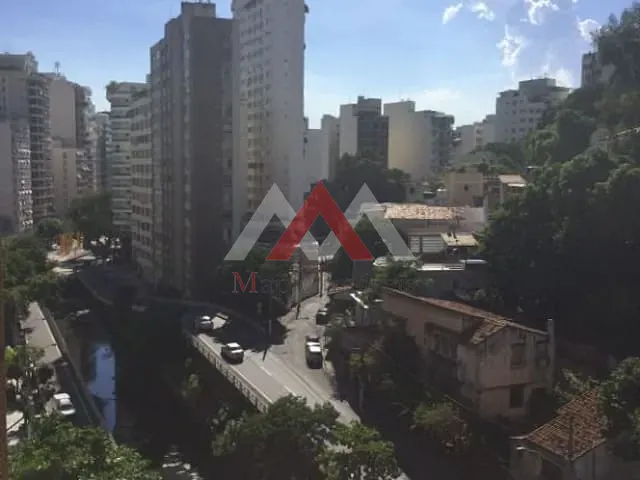 Apartamento 2 quartos e 2 banheiros, à venda, no bairro Icaraí em Niterói