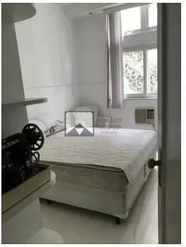 Apartamento à venda com 3 quartos, 110m² - Foto 9