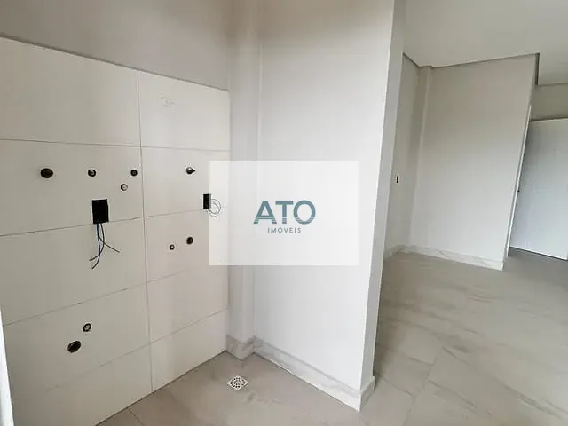 Apartamento 2 quartos e 2 banheiros, à venda, no bairro xv de  novembro em Tijucas