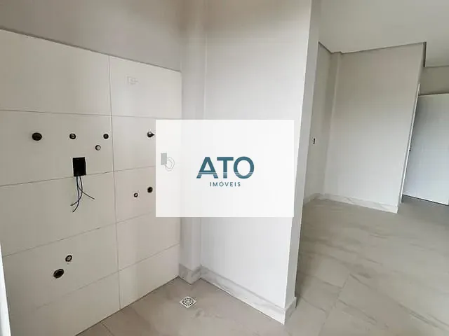 Apartamento 2 quartos e 2 banheiros, à venda, no bairro xv de  novembro em Tijucas