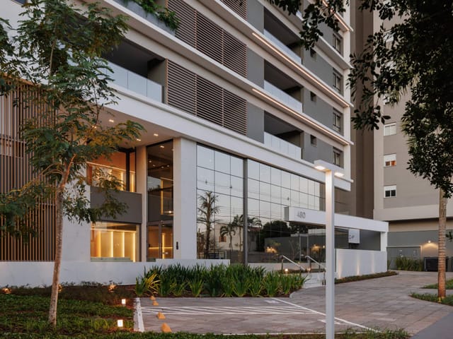 Foto do Apartamento - Vendas | Ed. Evidence Plaenge | 161m², 3 suítes, lazer completo, 3 vagas e varanda gourmet no 16º andar | Zona 03 | Benites & Gonzaga Imóveis