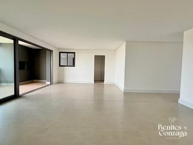 Apartamento 3 quartos e 4 banheiros, à venda, no bairro Zona 03 em Maringá