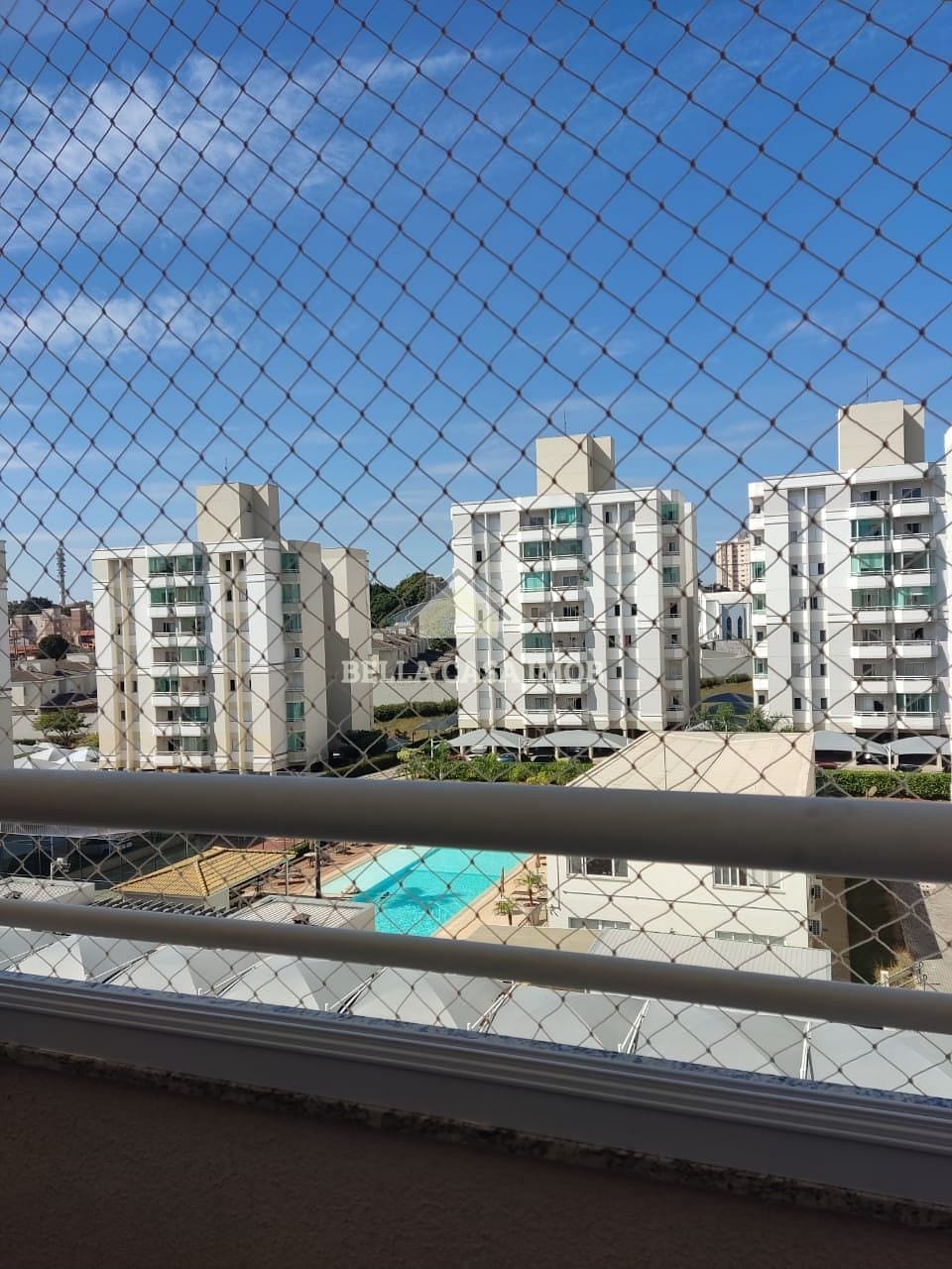 Apartamento à venda com 3 quartos, 81m² - Foto 1